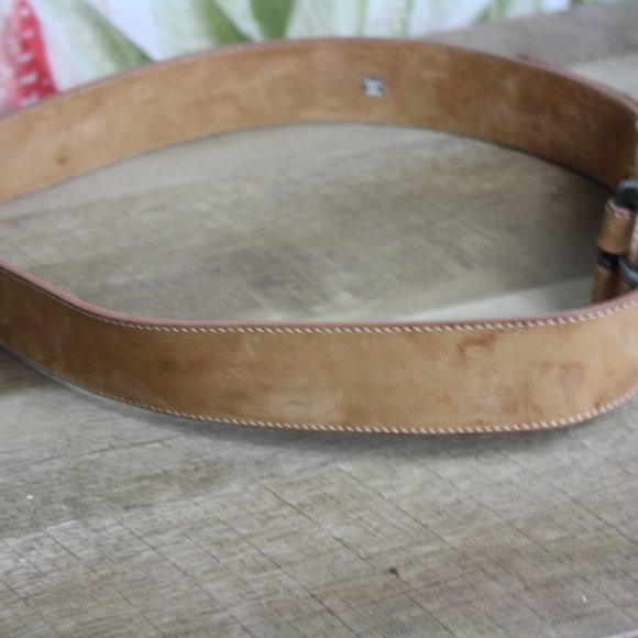 Vintage Leather Belt by Another Line Inc. - Picture 5 of 7